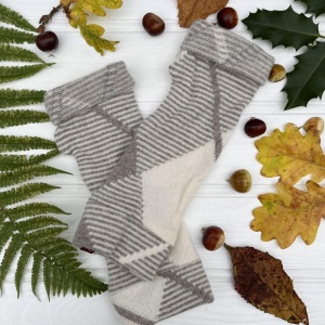 Cashmere Fingerless Gloves - Diamond Stripes